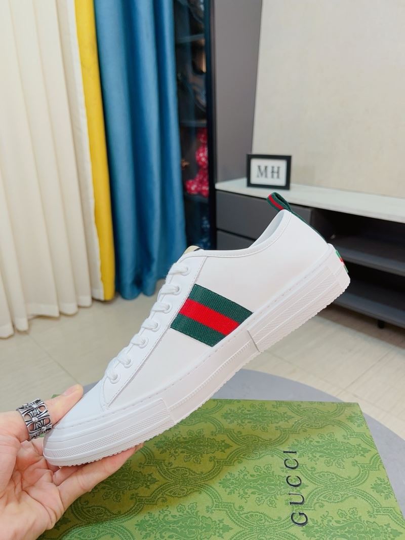 Gucci Low Shoes